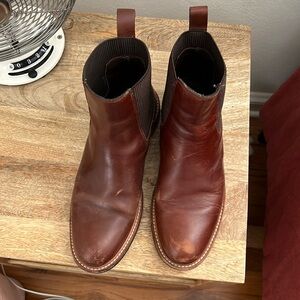 Nisolo Brown Leather Chelsea Boots